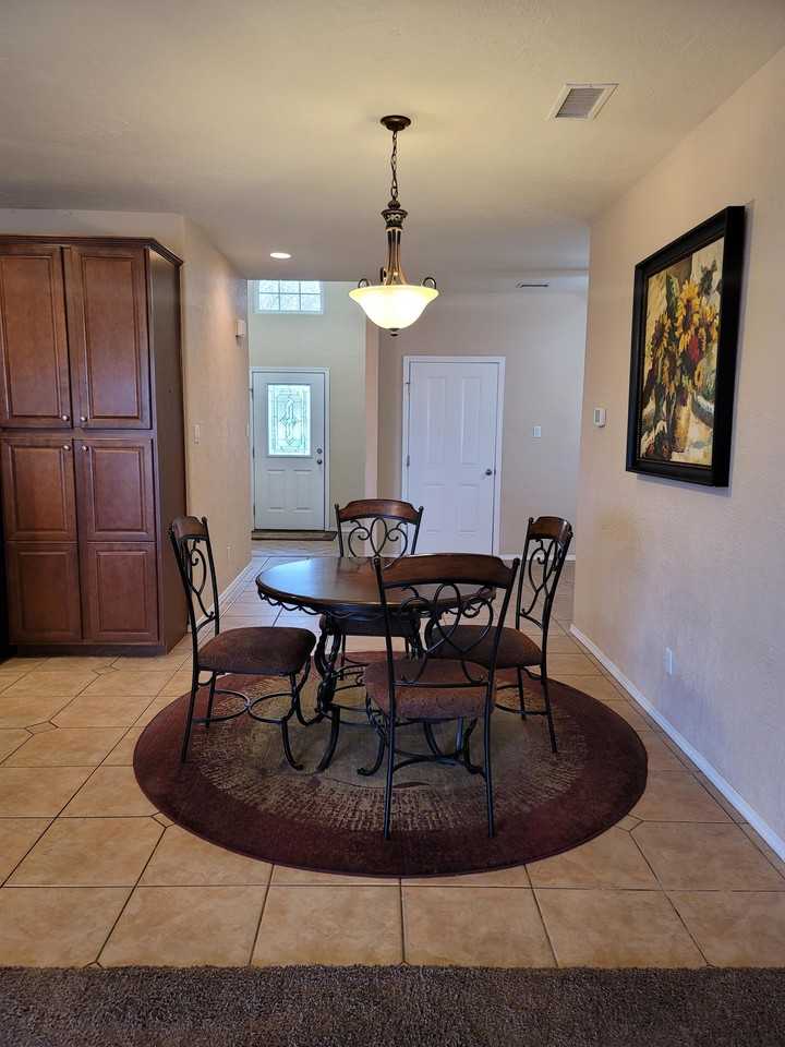 5 Fairway Court - Photo 3 of 30