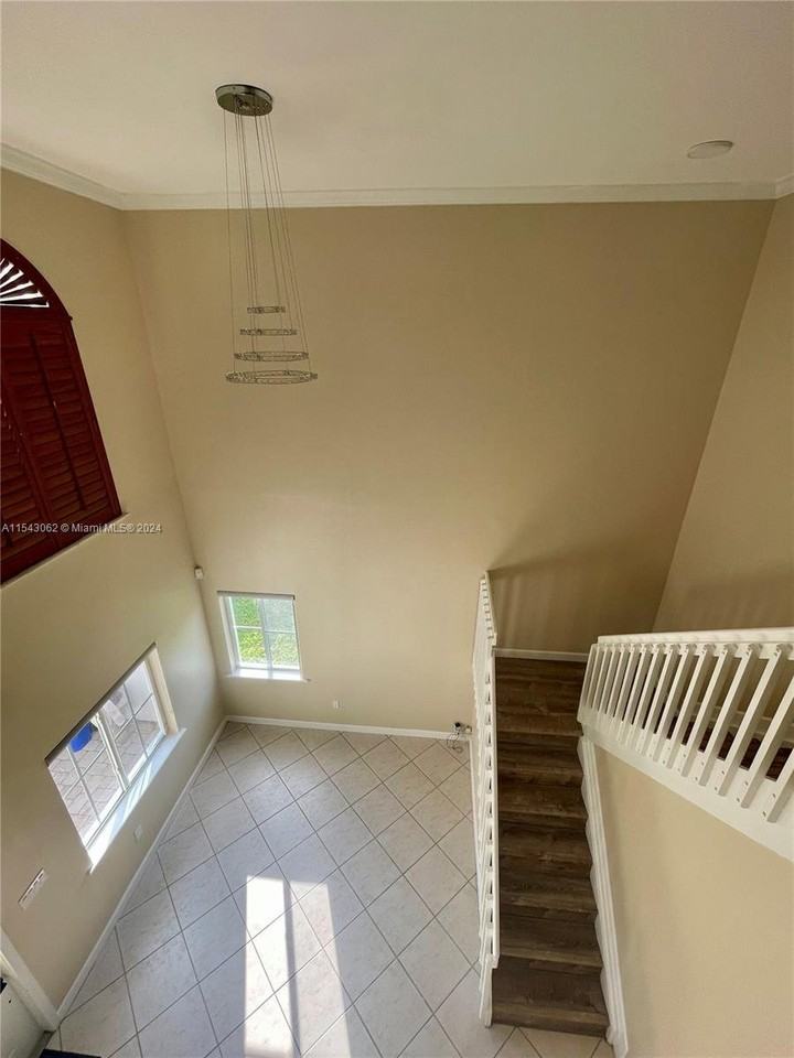 12935 Sw 49th Ct - Photo 3 of 8