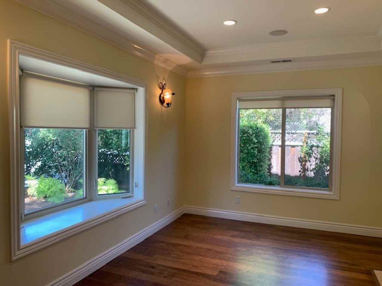 925 Roble Ave - Photo 6 of 29