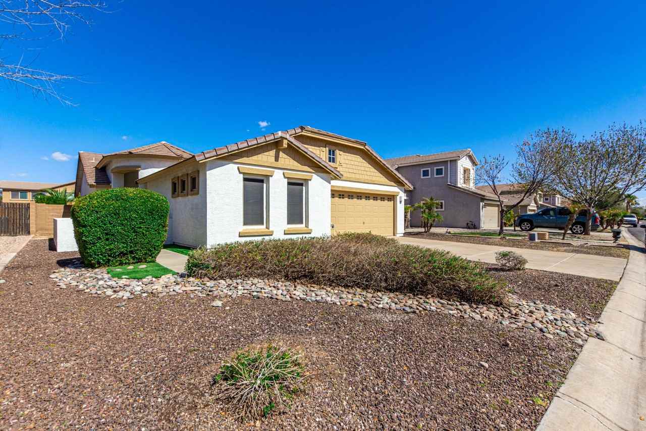 2624 W Silver Streak Way, Queen Creek, AZ 85144 4 Bedroom House for