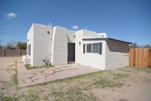835 E Graybill Dr - Photo 1 of 1