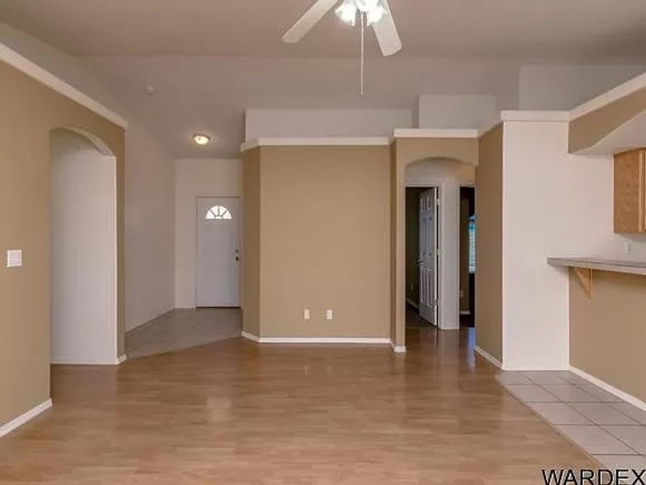 2675 Bluewater Dr - Photo 6 of 27
