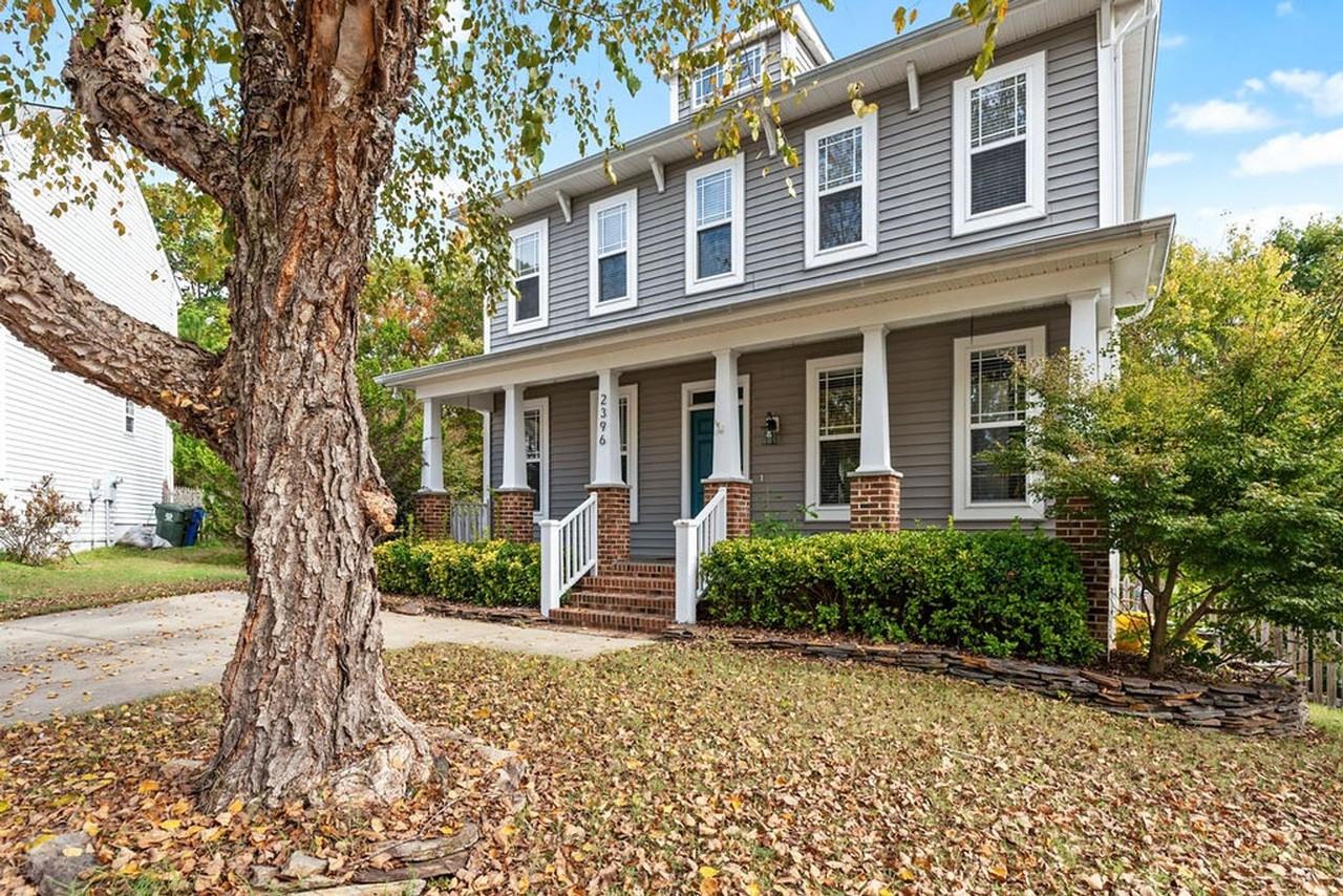 2396 Sapphire Valley Dr - Photo 2 of 17