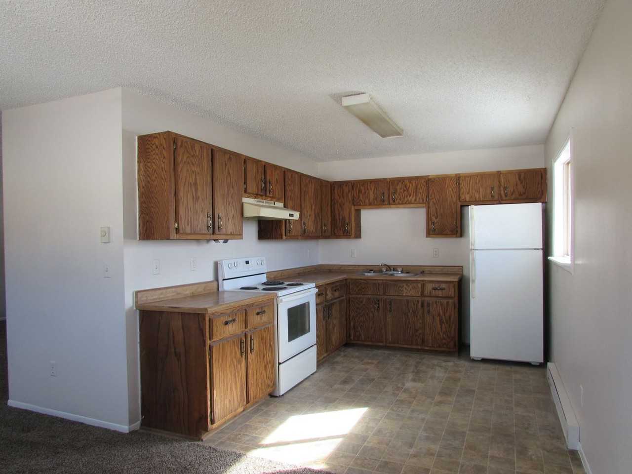 304A S 1st St - Photo 2 of 8