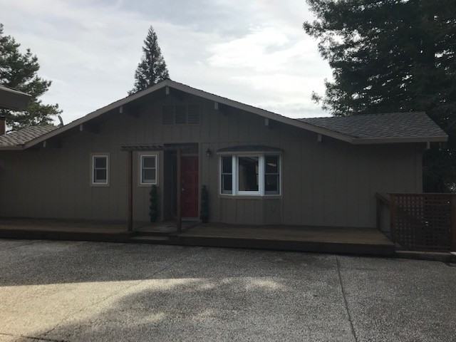 11427 Lakeshore N - Photo 3 of 30