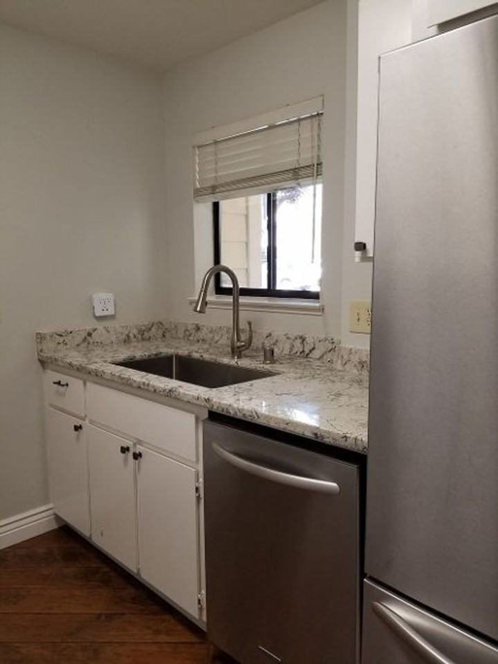 6536 Pioneer Ln - Photo 6 of 20