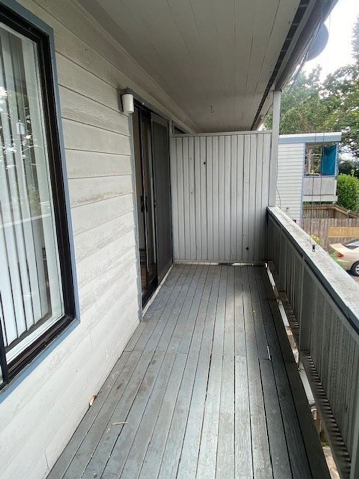 Cherry Lee - Photo 2 of 13