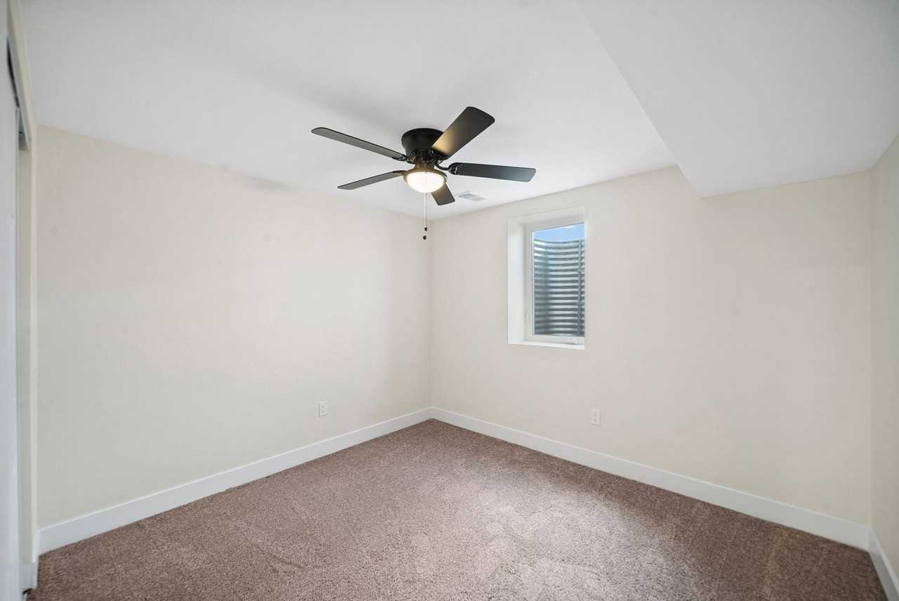 6366 1/2 Julian St - Photo 7 of 11