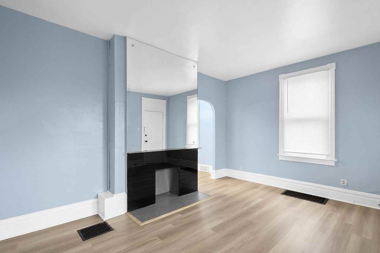 1308 Hays St - Photo 6 of 28