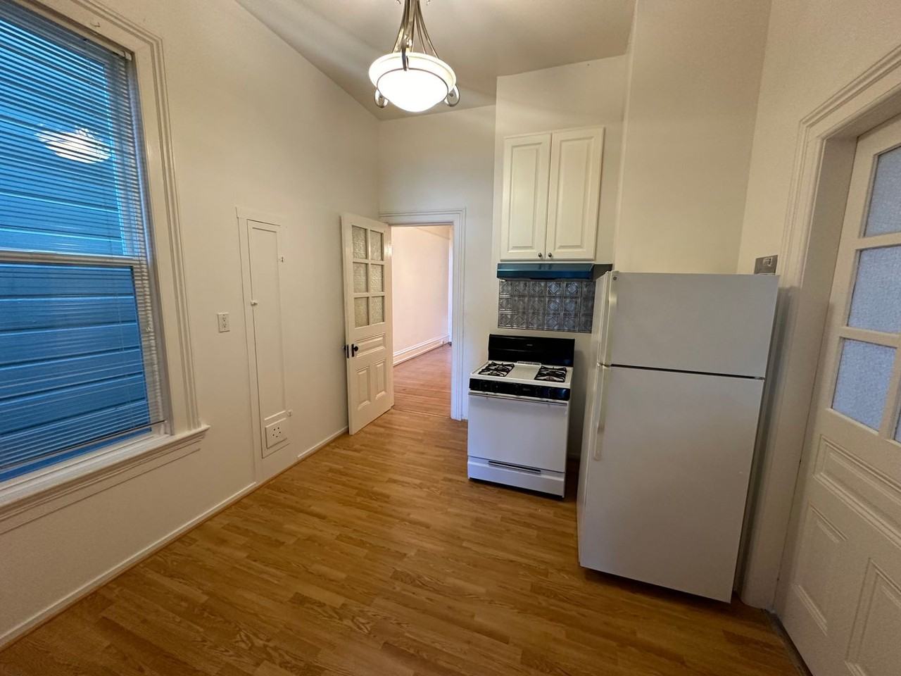 2240A Fulton St - Photo 3 of 11