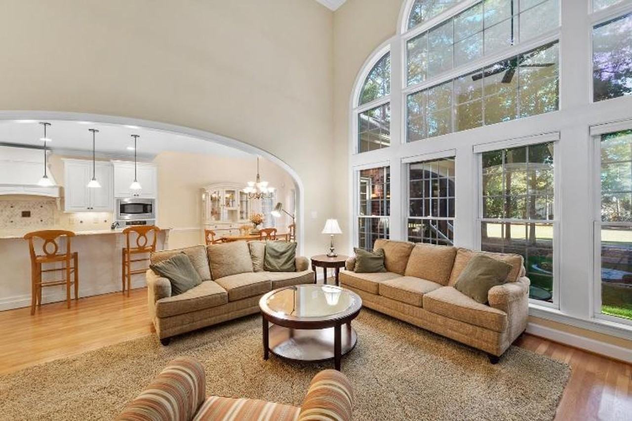 106 Divot Ln - Photo 3 of 45