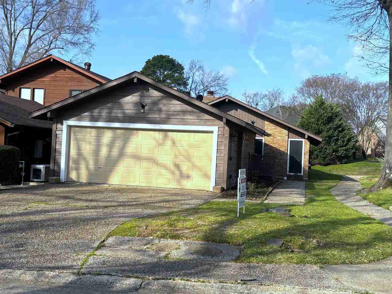 1806 Willow Point Dr - Photo 2 of 20