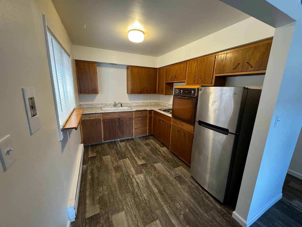 2316 13th Ave S - Photo 2 of 8