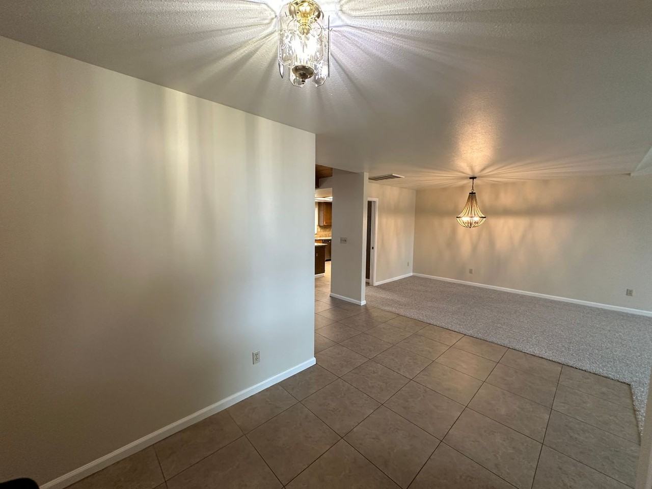 1780 Paddock Ln - Photo 4 of 45