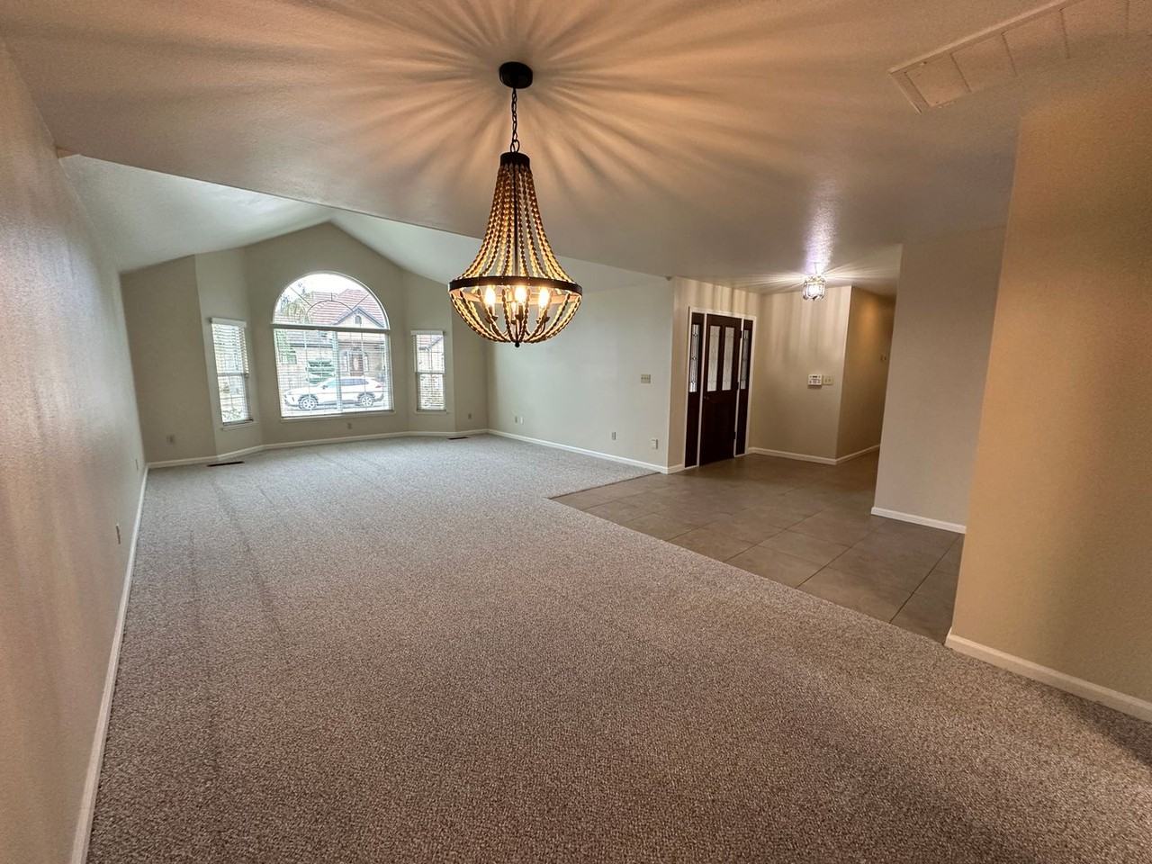 1780 Paddock Ln - Photo 6 of 45