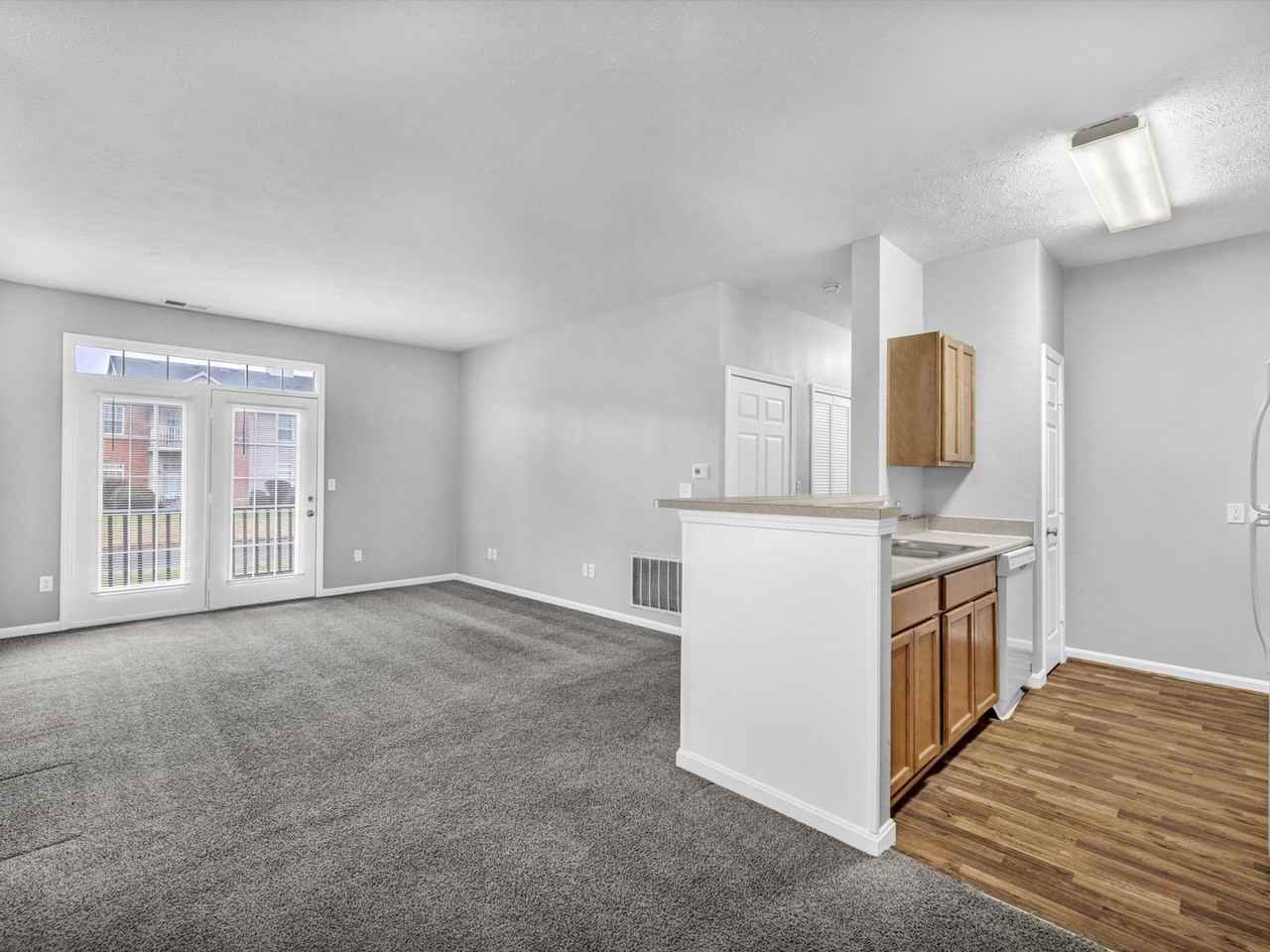 8584 Lincoln Ave - Photo 4 of 33