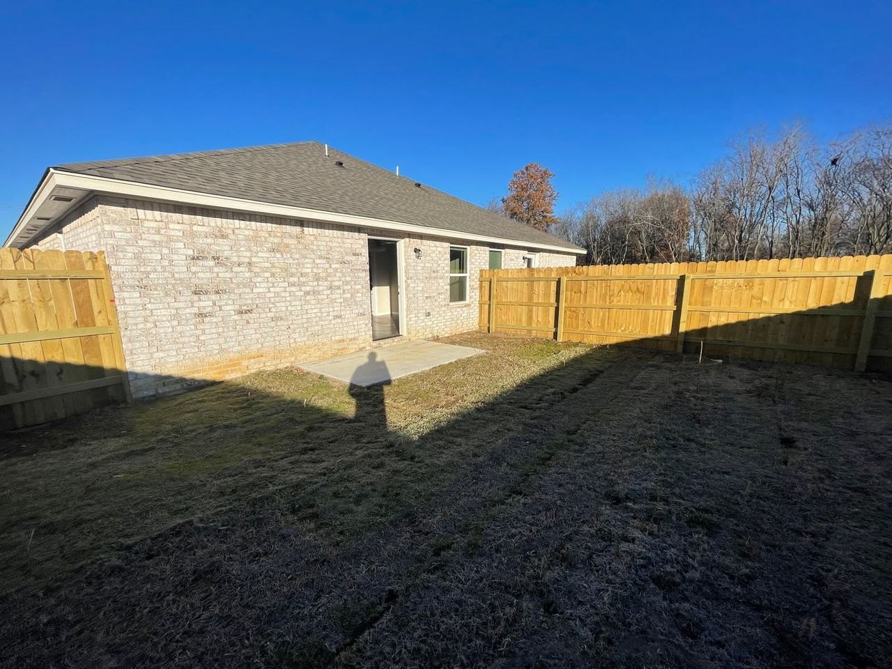 1911 Cypress St - Photo 2 of 22