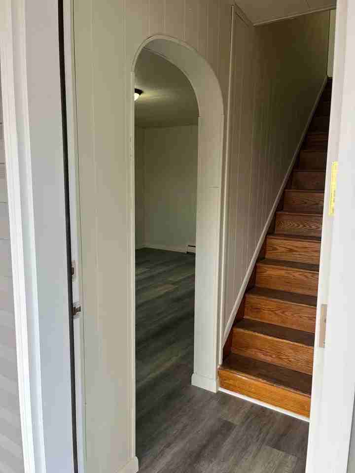 145 Grove St - Photo 3 of 35