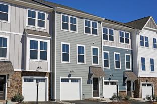 3230 Hudson St - Photo 1 of 1