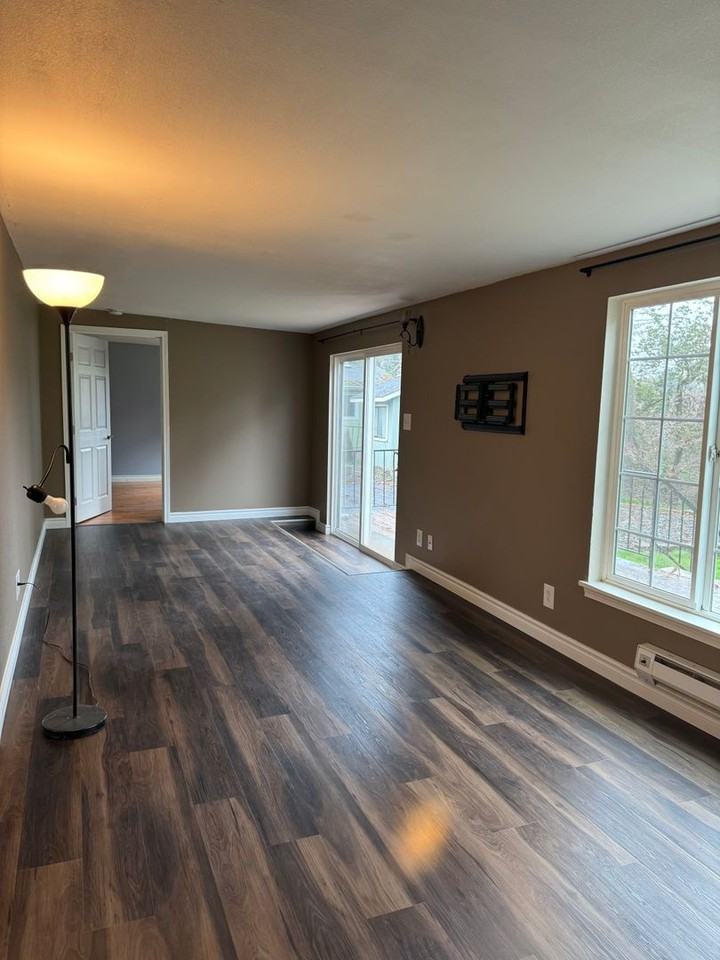 119 Oakbourne Ln - Photo 3 of 17