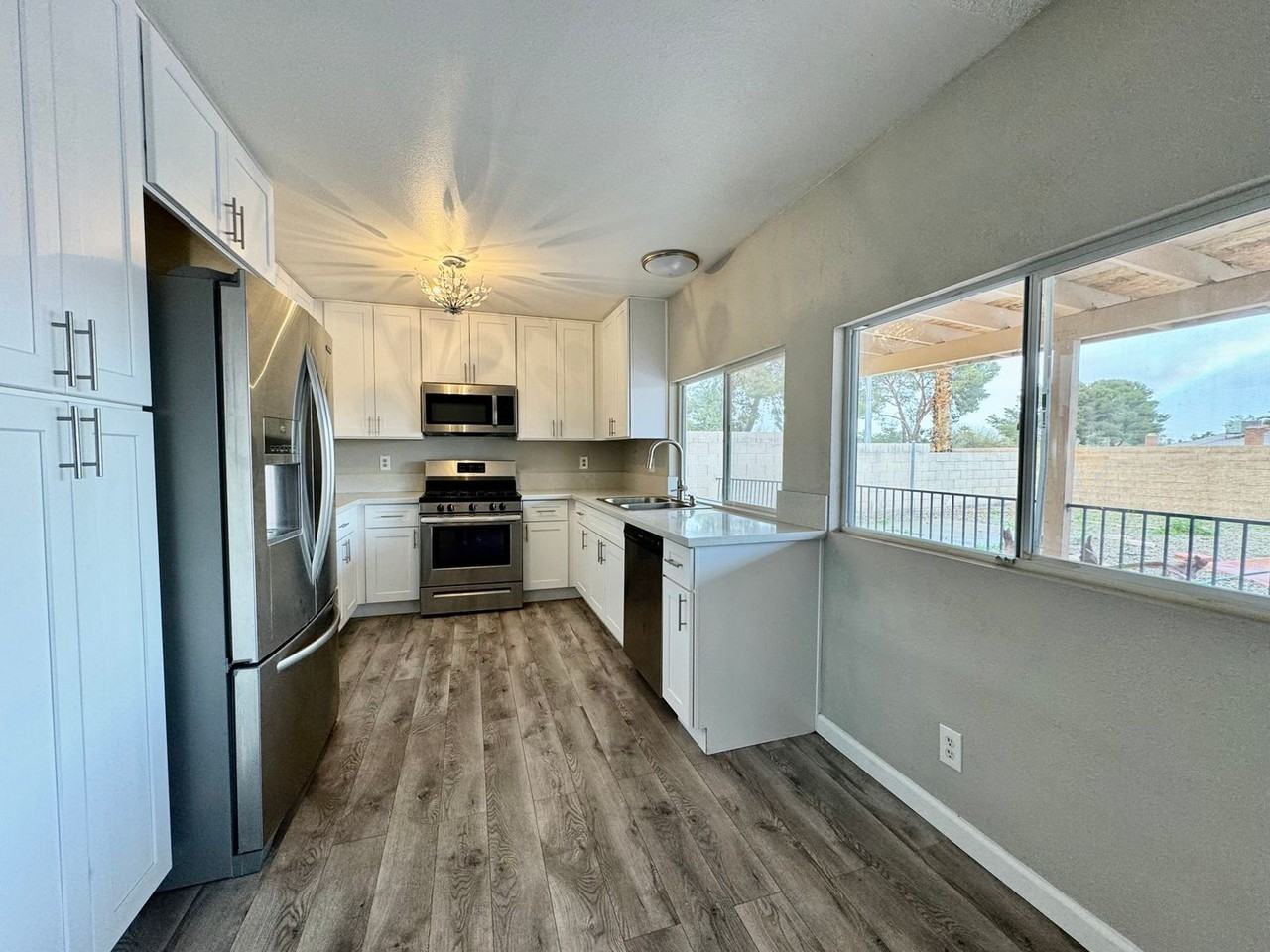 4032 Arrowood Dr - Photo 6 of 16