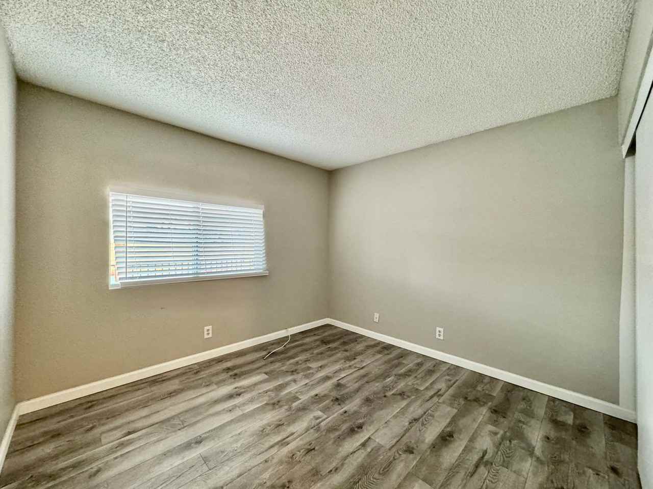 4032 Arrowood Dr - Photo 7 of 16