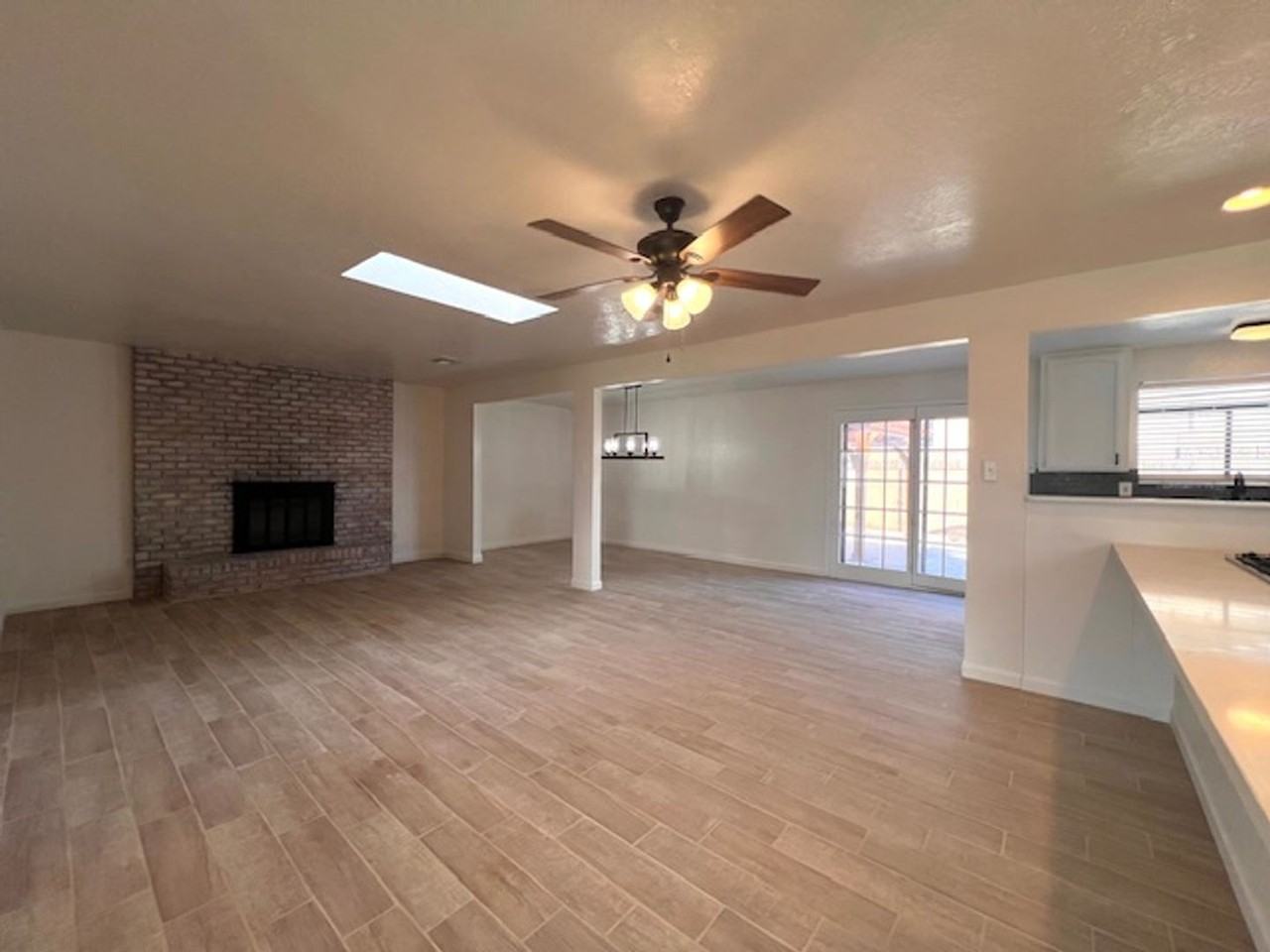 1410 East Palo Verde Street - Photo 5 of 20