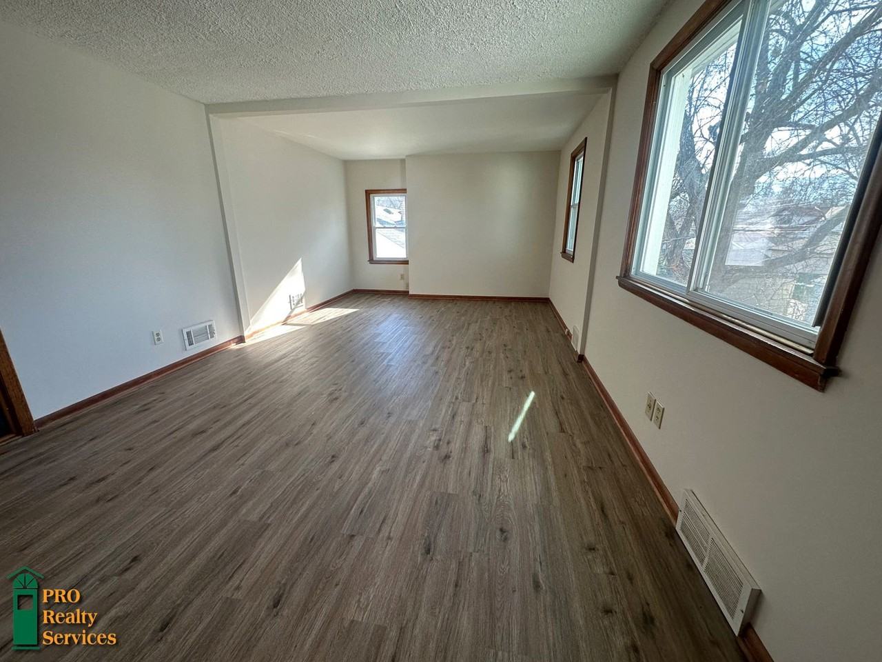 3747 Major Ave N, Robbinsdale, MN 55422 2 unit Rentals Zumper