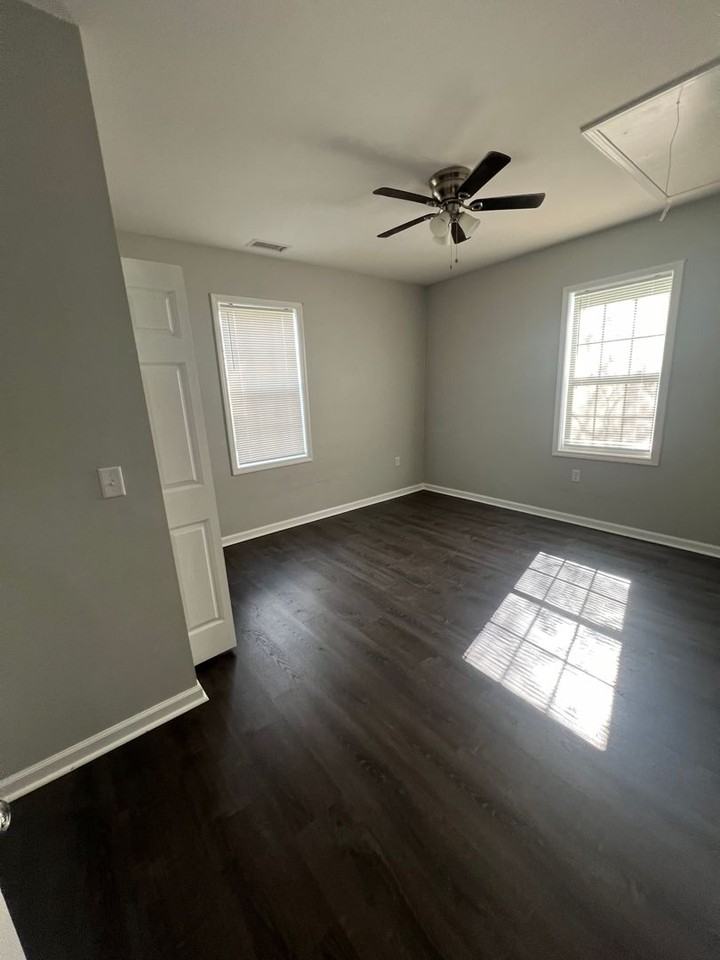 1301 Indianola St #A - Photo 5 of 8