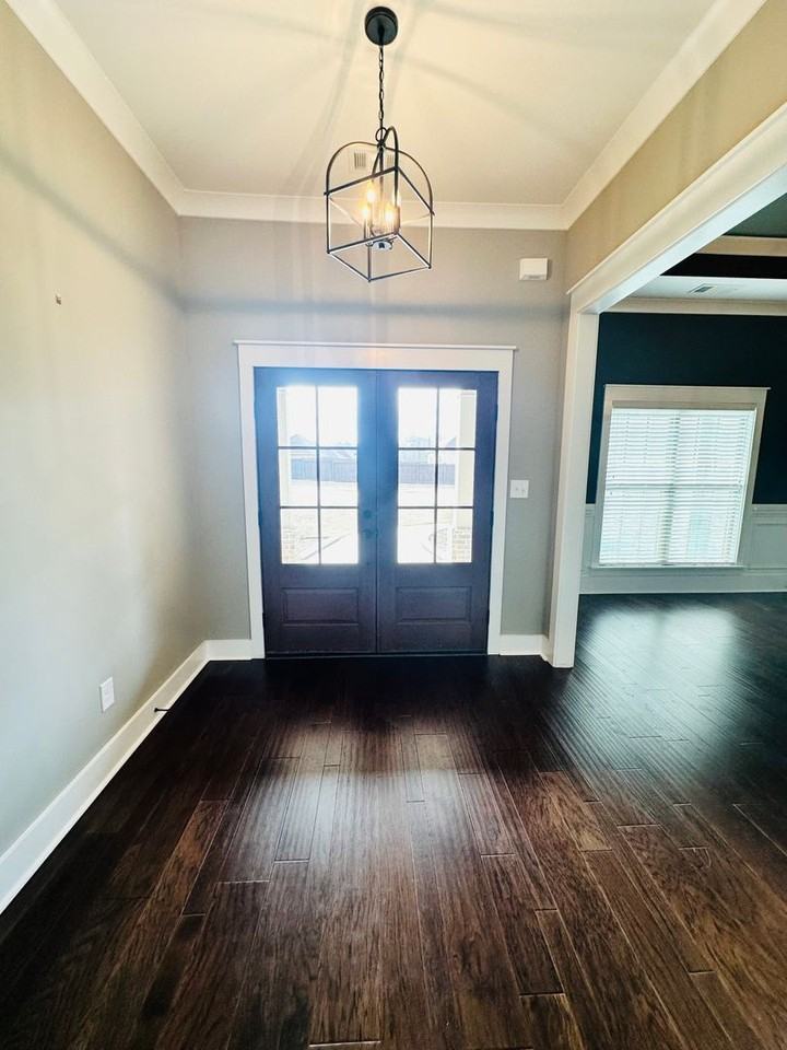 102 Twisted Laurel Ln - Photo 3 of 35