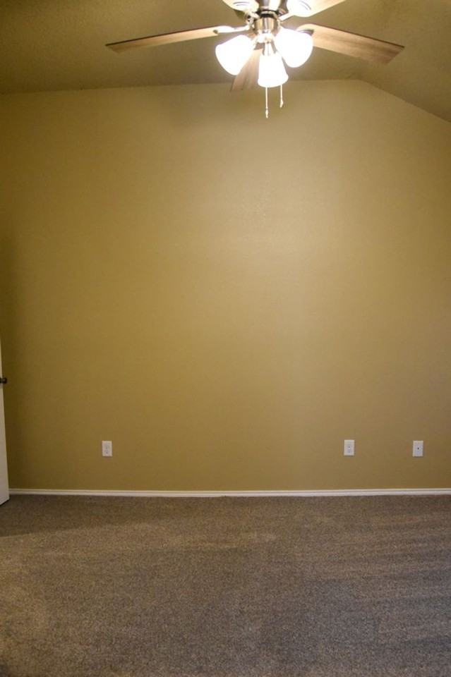 112 Misty View Ln - Photo 5 of 17