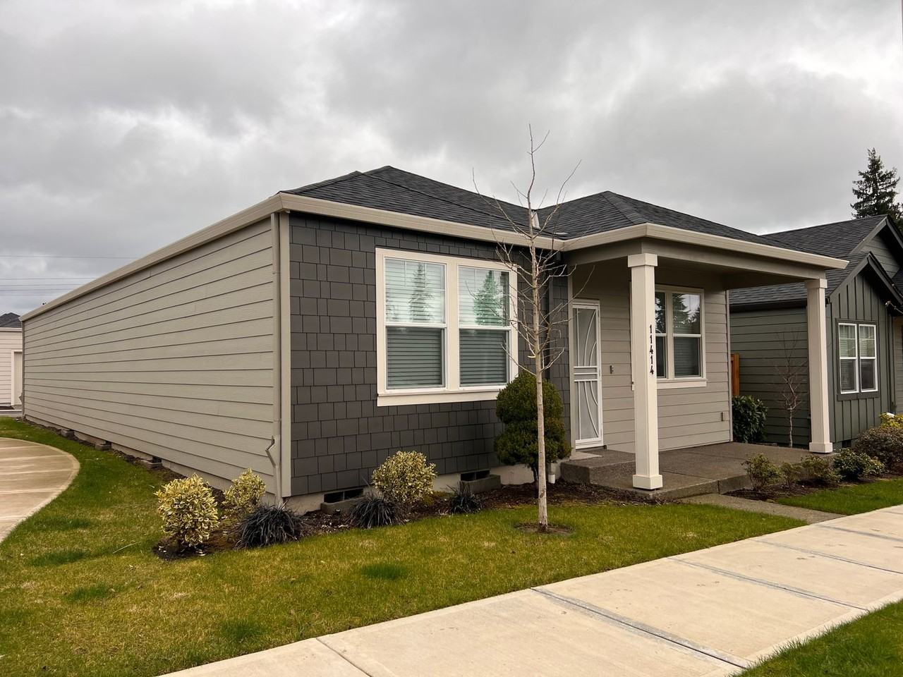 11414 Ne 16th St - Photo 2 of 21