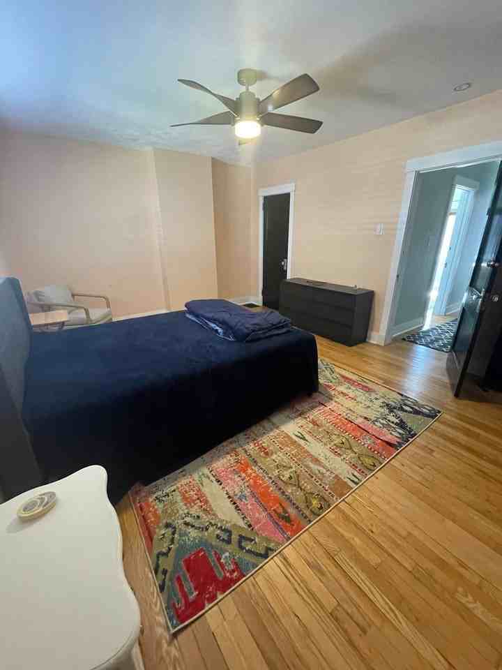 107 Oakland Ct - Photo 3 of 5