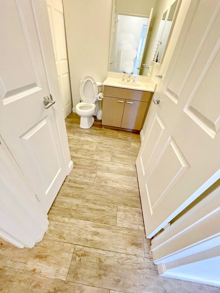 62 Kihalani St #901 - Photo 6 of 17