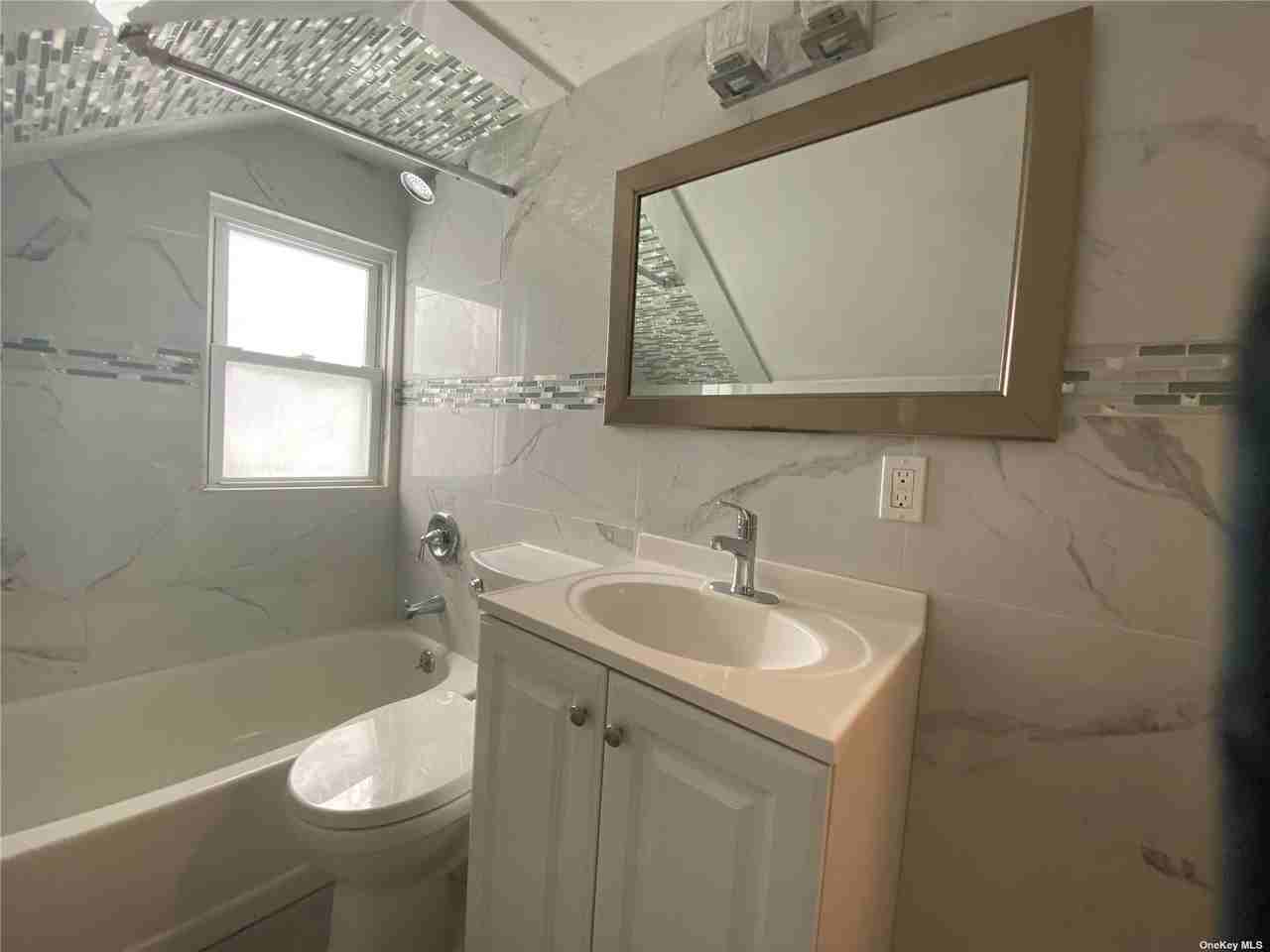 24 Catalpa Ave - Photo 2 of 15