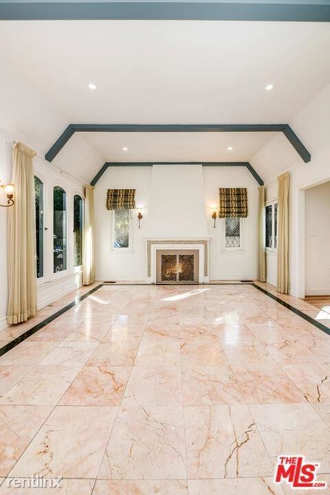 6630 Moore Dr - Photo 3 of 19