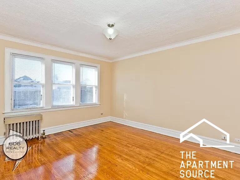 6441 23rd St #14 - Photo 3 of 6