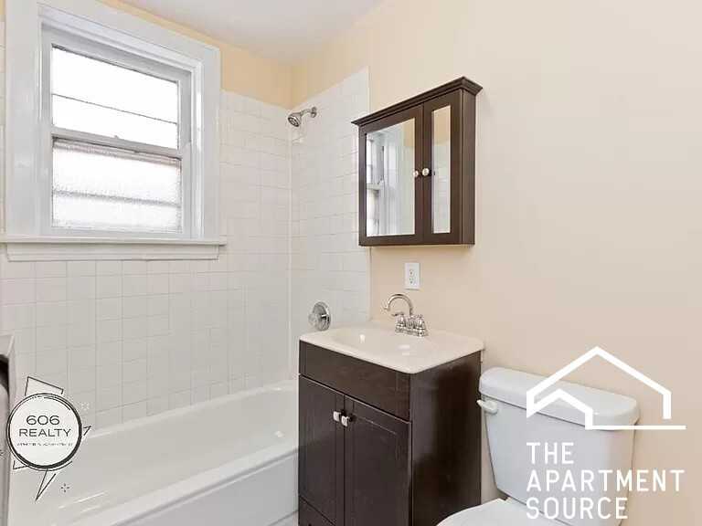 6441 23rd St #14 - Photo 6 of 6