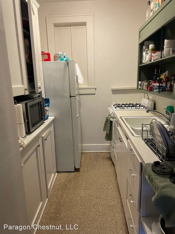 826 Chestnut Street - Photo 2 of 4