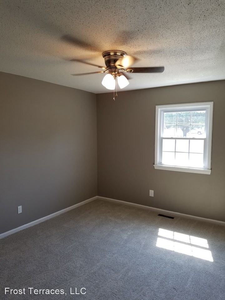 12 Johnson Street - Photo 3 of 10