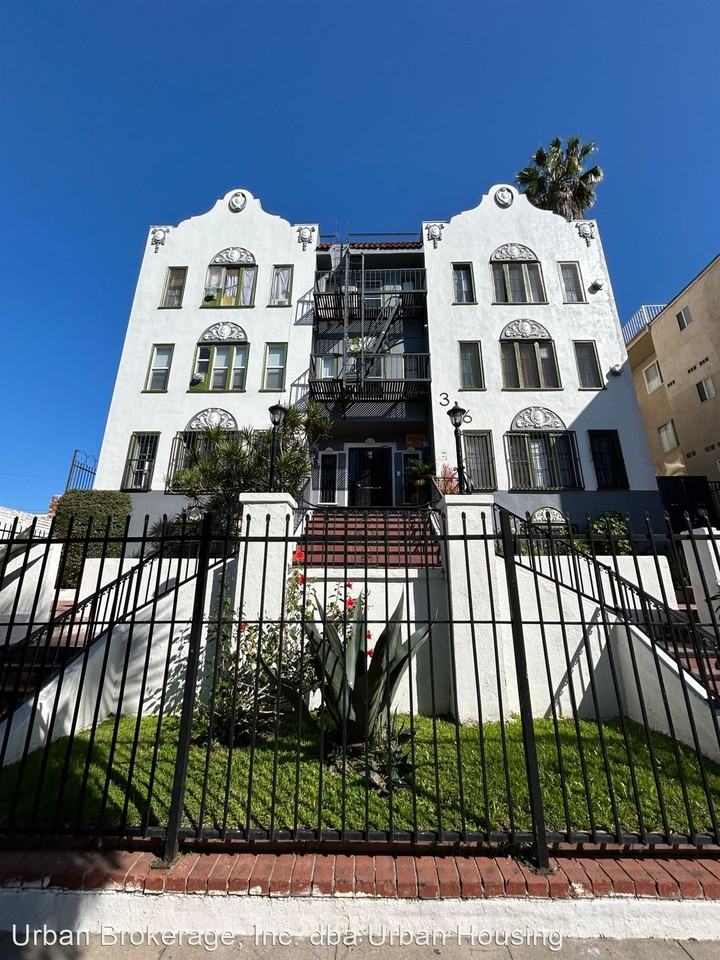 316 S. Berendo Street - Photo 3 of 3