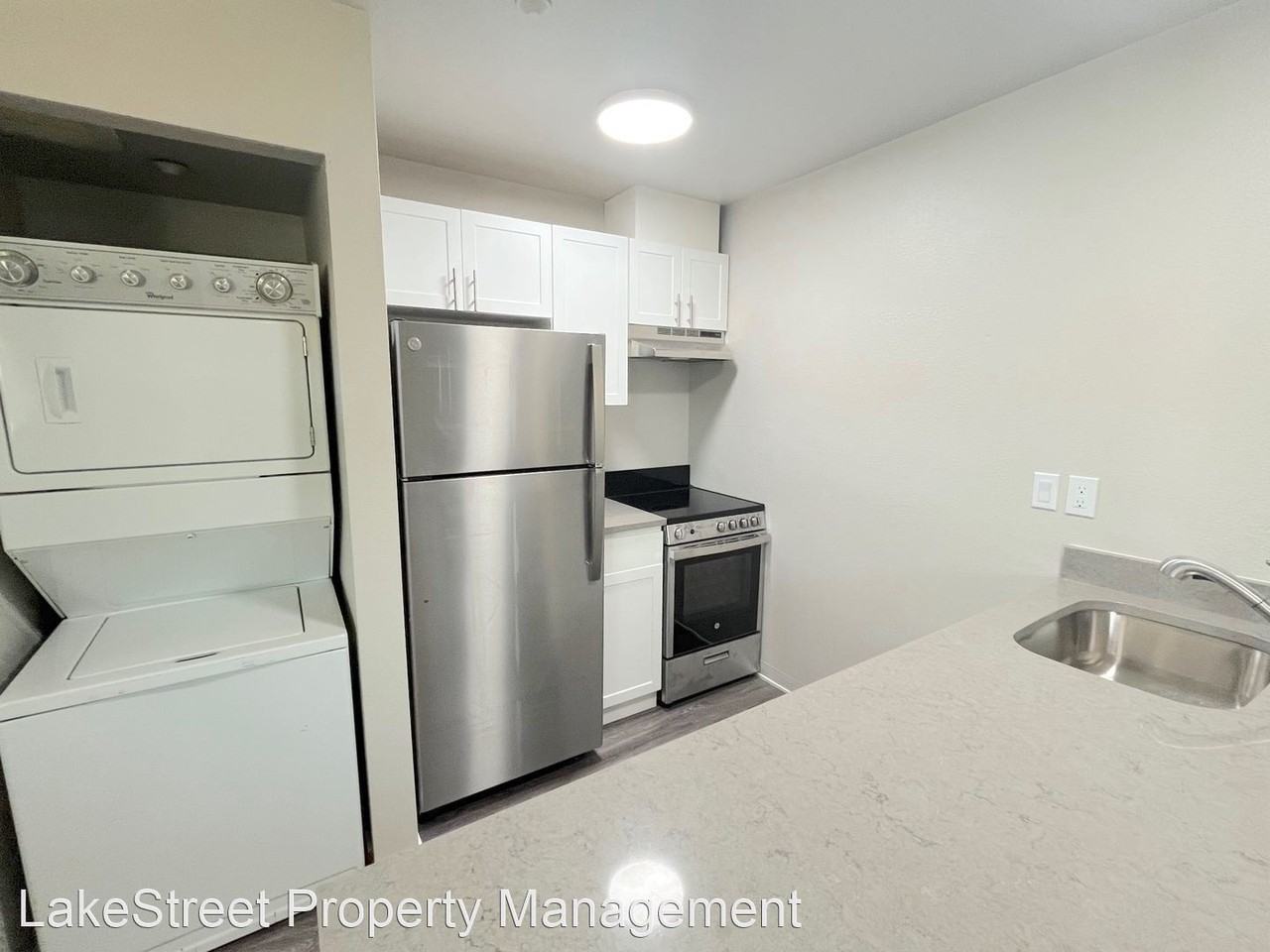 8819 Pacific Ave - Photo 2 of 15