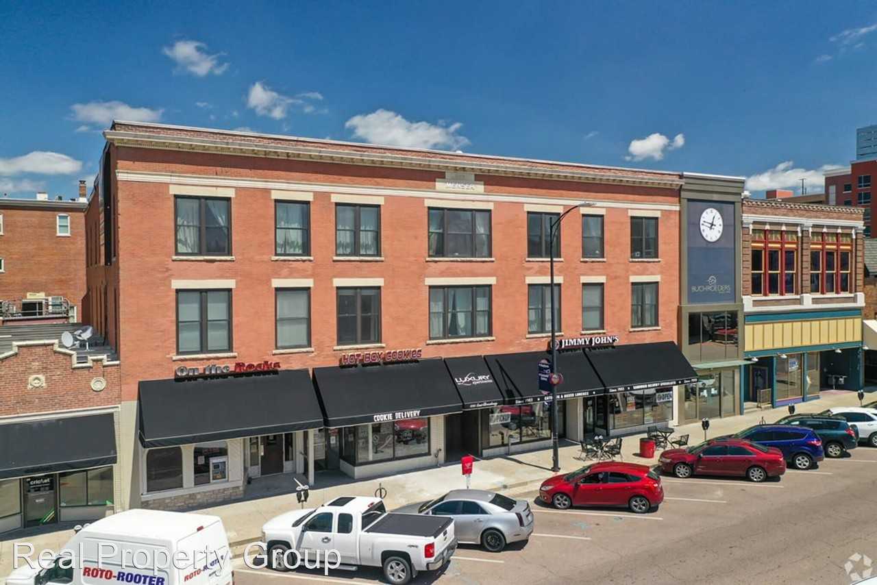 1015 E Broadway - Photo 3 of 43