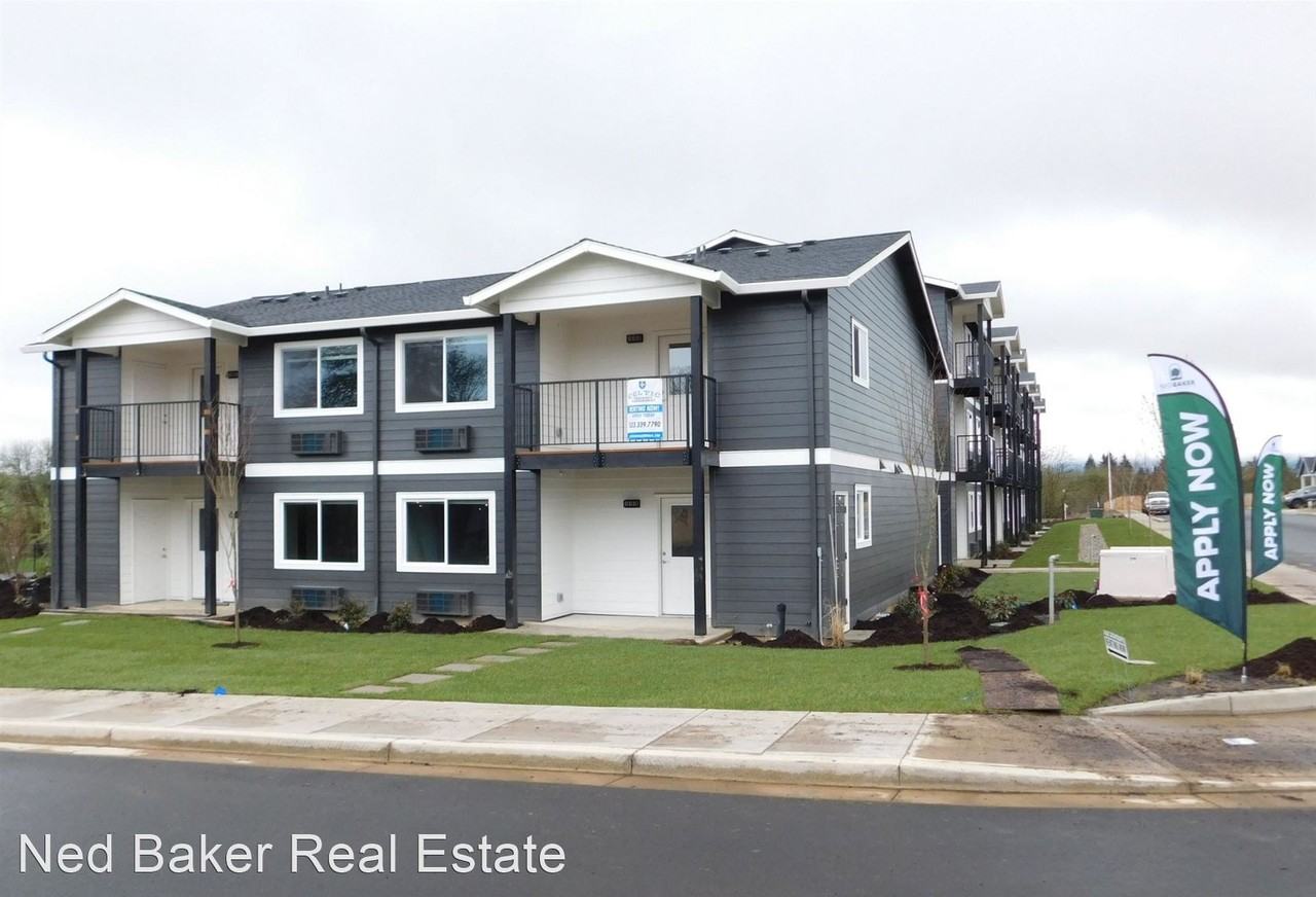 Park Apartments - Photo 3 of 15