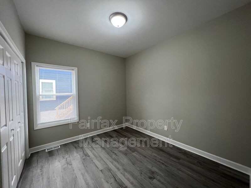 2307 Owen St #A - Photo 4 of 9