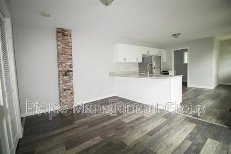 59 S Spring St - Photo 7 of 11