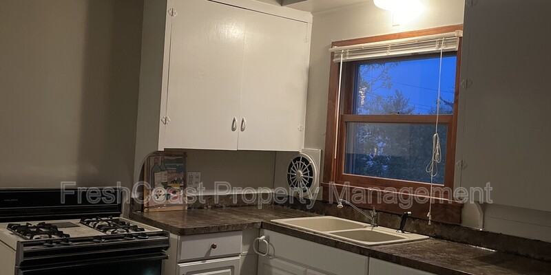 8003 Columbia Rd #2UP - Photo 3 of 11