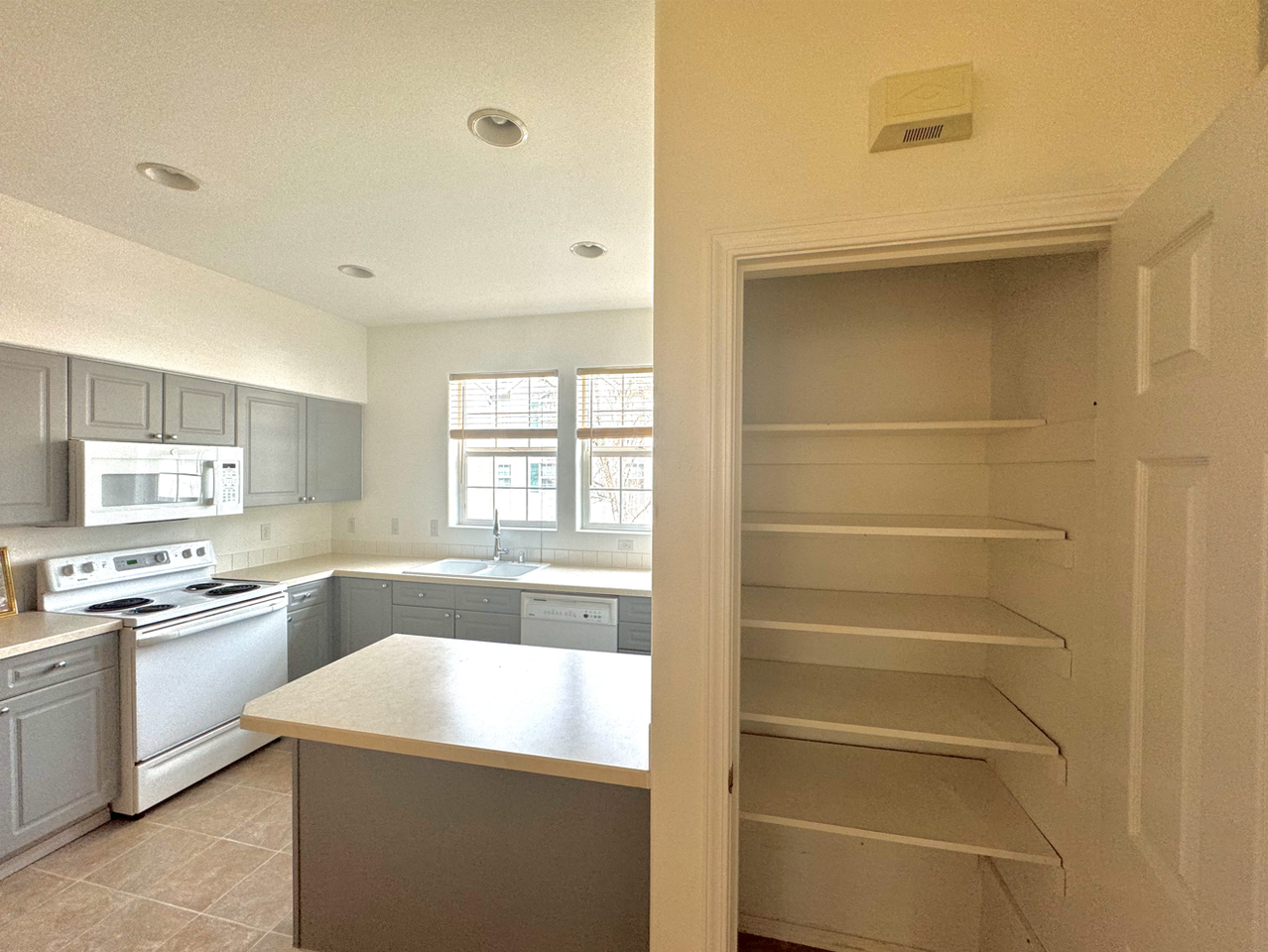 14340 Sw Cougar Ridge Dr #14340 - Photo 6 of 28