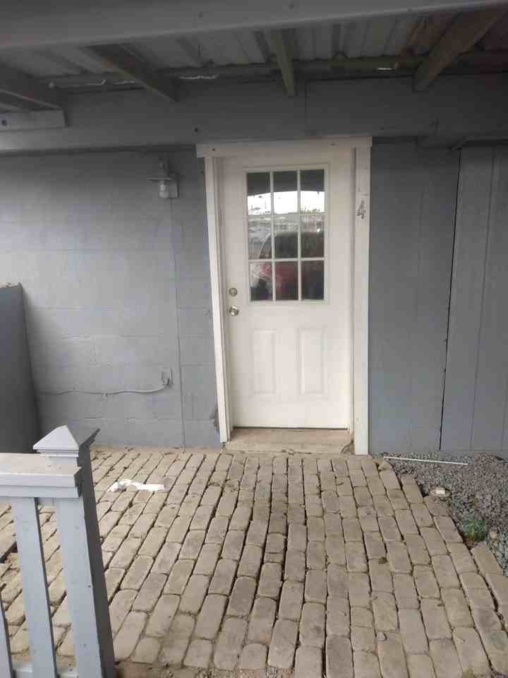 1824 N 77 Sunshine Strip #4