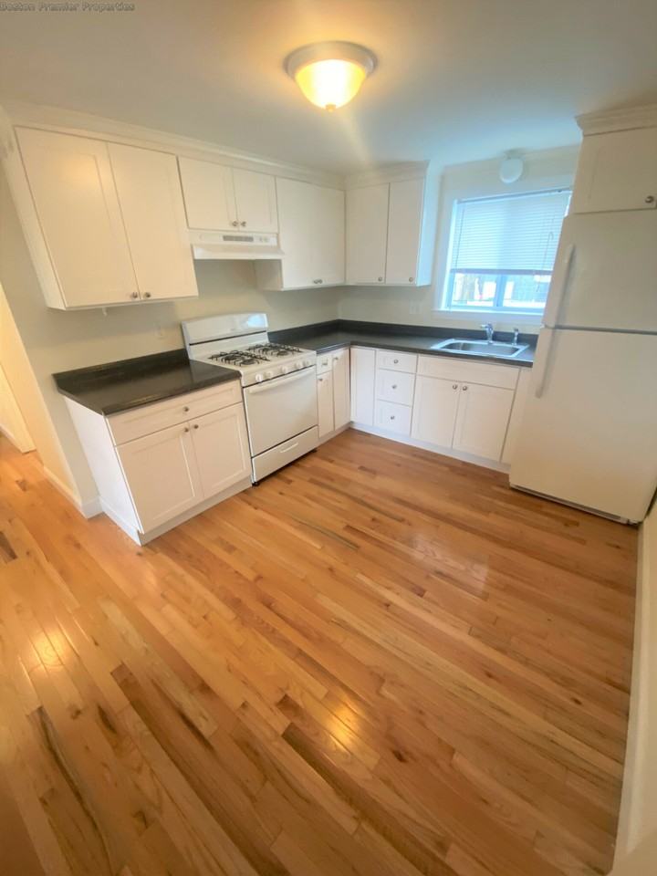 Plover Rd #C - Photo 2 of 8